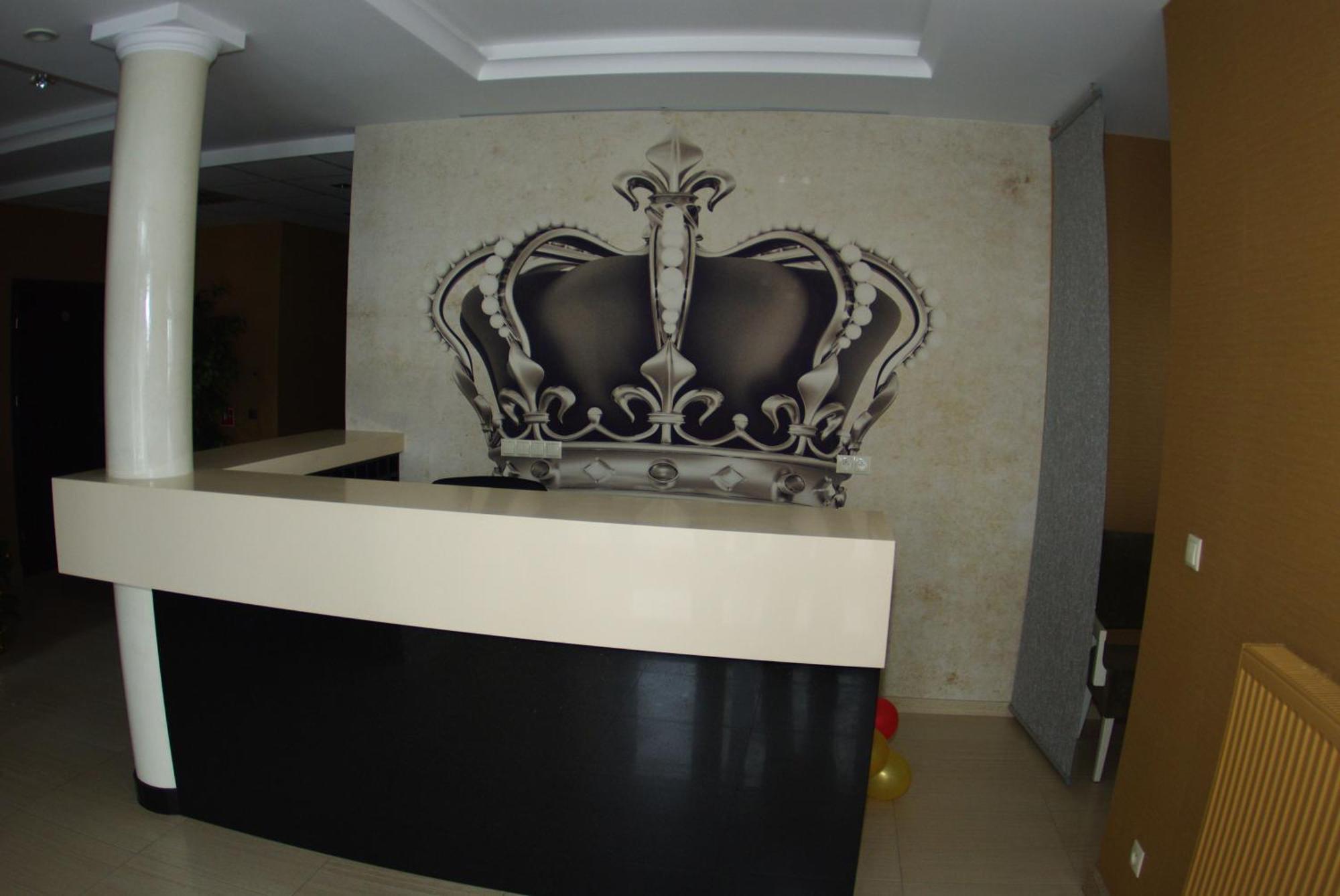 Hotel Pod Zlota Korona Opole Kültér fotó